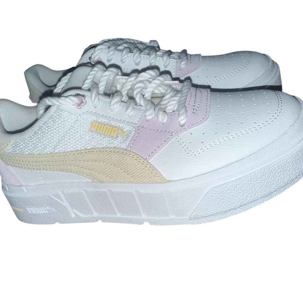 PUMA Cali Court Platform Sneakers – Youth 4.5 (Fits Women’s 6) – New in Box